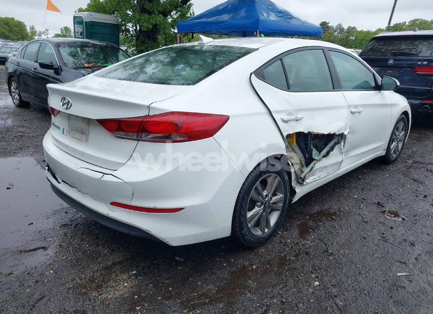 Photo 4 of 2017 Hyundai Elantra SE (VIN 5NPD84LF6HH114536)