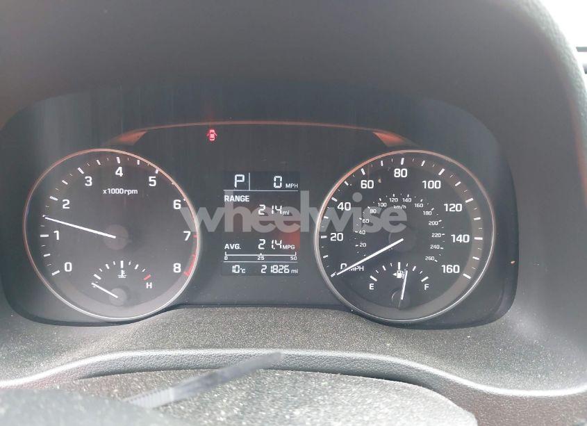 Photo 7 of 2017 Hyundai Elantra SE (VIN 5NPD84LF6HH114536)