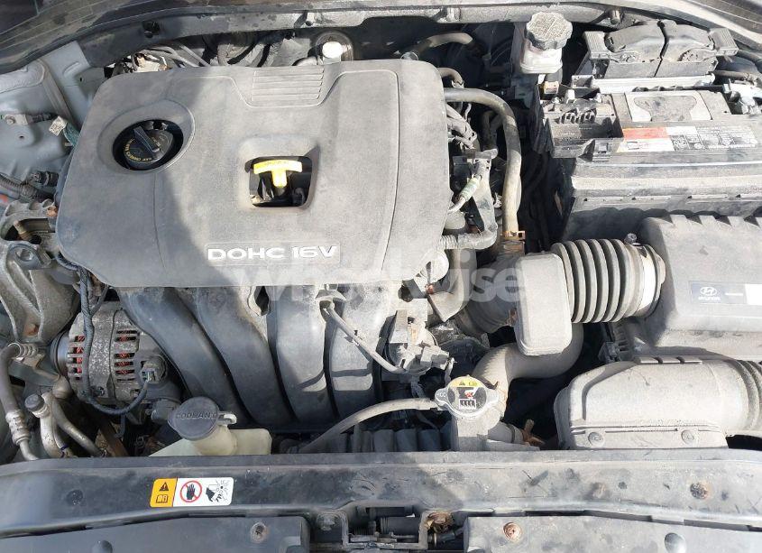 Photo 10 of 2017 Hyundai Elantra SE (VIN 5NPD84LF6HH115704)