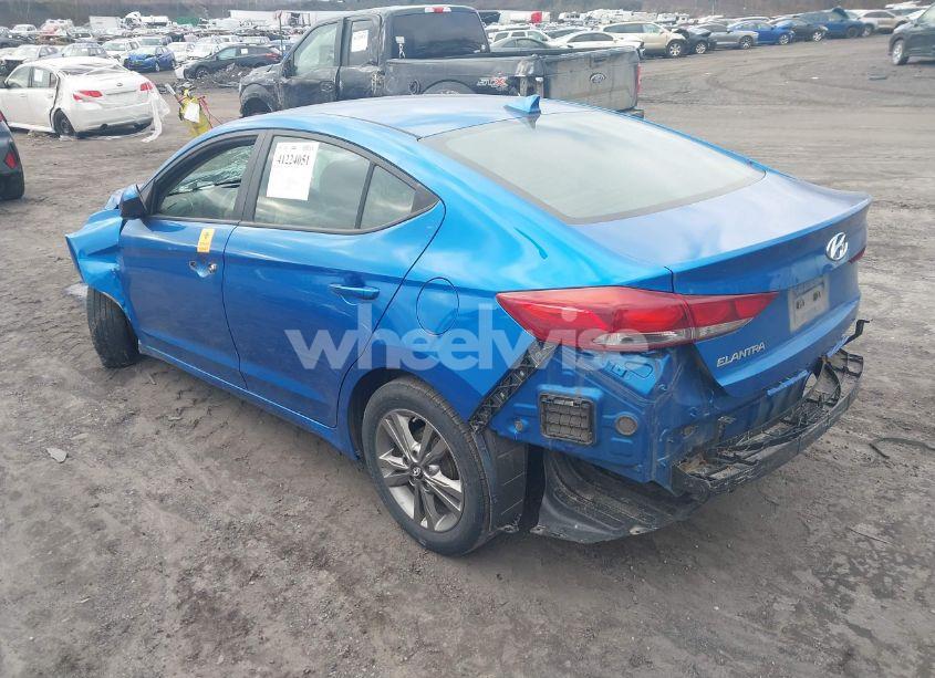 Photo 3 of 2017 Hyundai Elantra SE (VIN 5NPD84LF6HH120529)