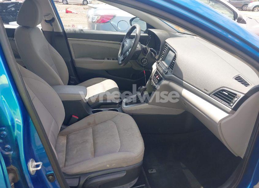 Photo 5 of 2017 Hyundai Elantra SE (VIN 5NPD84LF6HH153322)