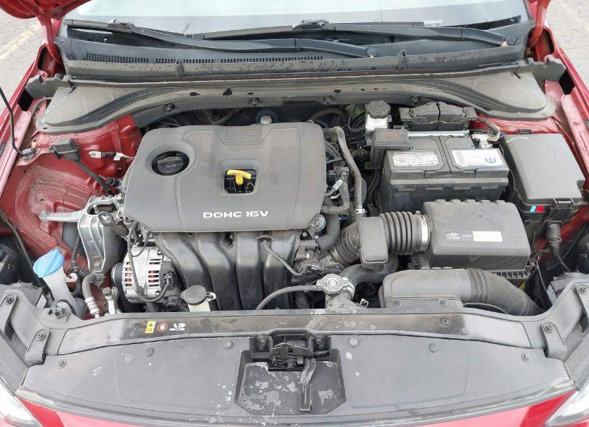 Photo 10 of 2017 Hyundai Elantra SE (VIN 5NPD84LF6HH172274)