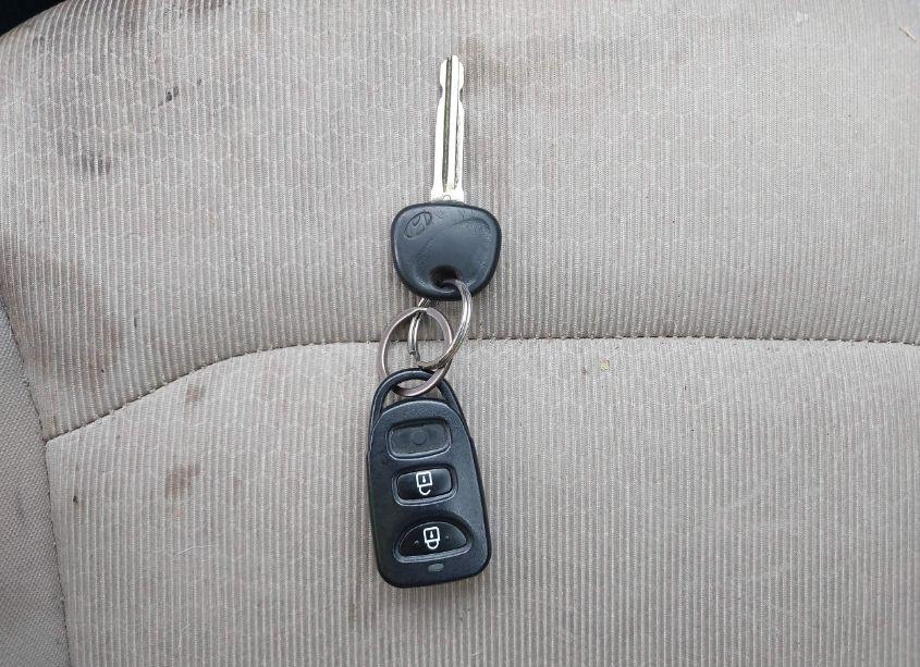 Photo 11 of 2017 Hyundai Elantra SE (VIN 5NPD84LF6HH172274)