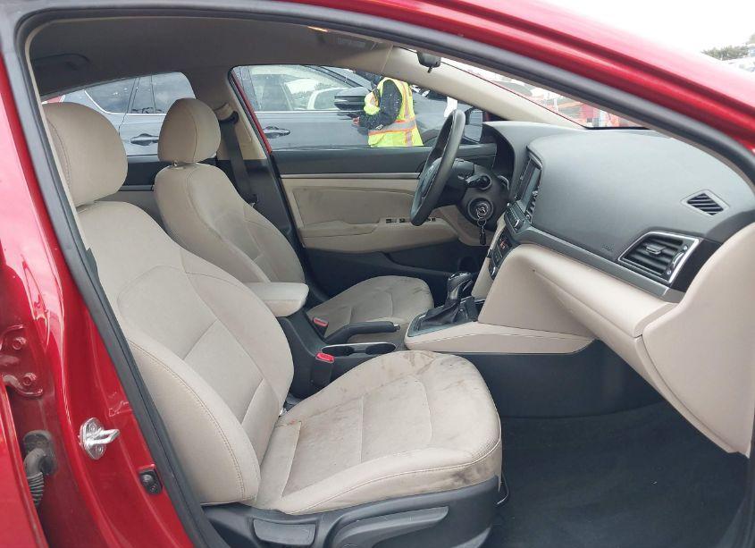 Photo 5 of 2017 Hyundai Elantra SE (VIN 5NPD84LF6HH172274)
