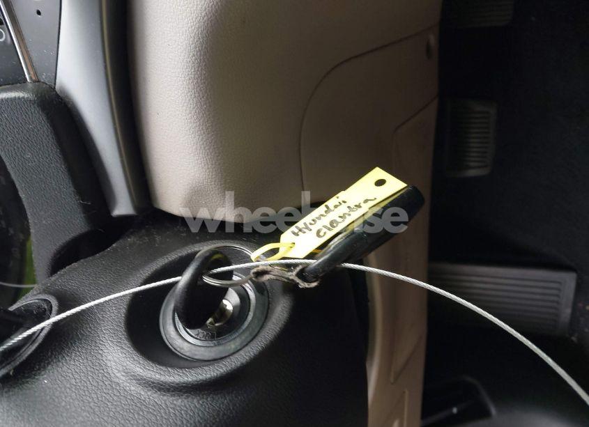 Photo 11 of 2017 Hyundai Elantra SE (VIN 5NPD84LF6HH189723)