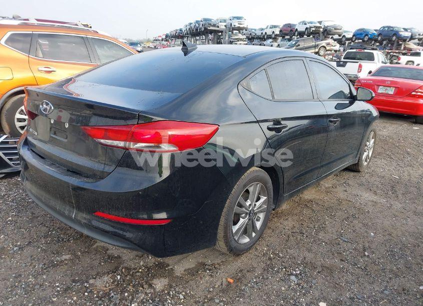 Photo 4 of 2017 Hyundai Elantra SE (VIN 5NPD84LF6HH189723)