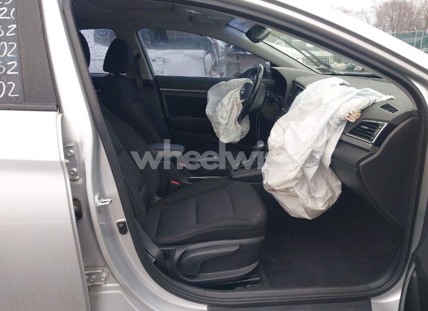 Photo 5 of 2017 Hyundai Elantra VALUE EDITION (VIN 5NPD84LF6HH192542)