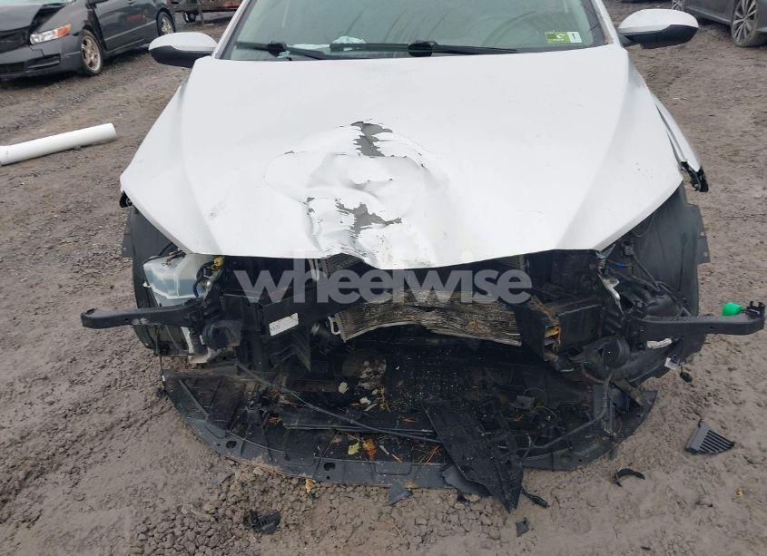 Photo 6 of 2017 Hyundai Elantra VALUE EDITION (VIN 5NPD84LF6HH192542)