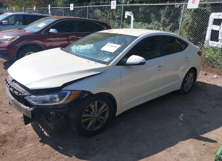 Photo 2 of 2018 Hyundai Elantra SEL (VIN 5NPD84LF6JH214108)