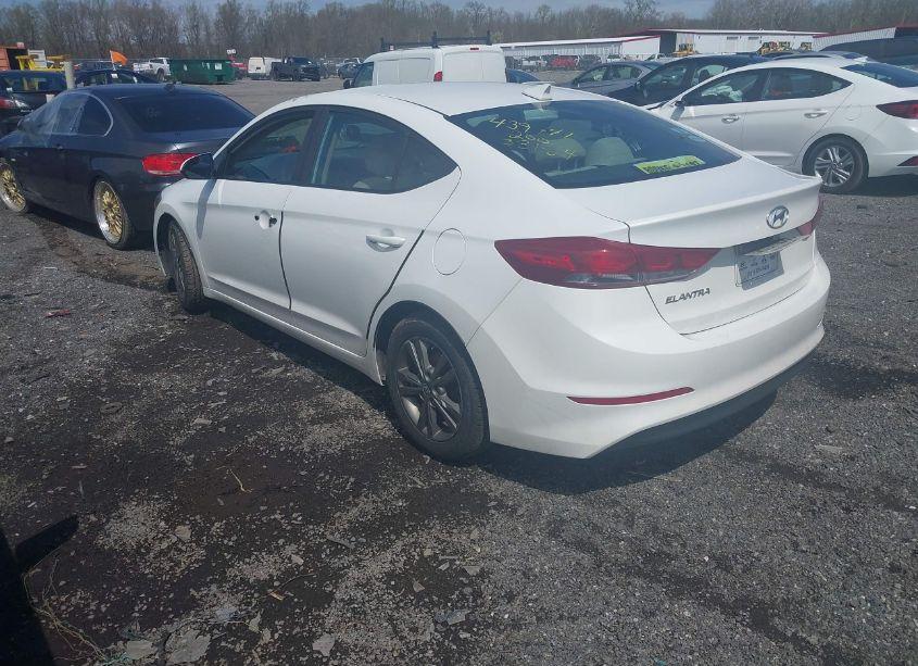 Photo 13 of 2018 Hyundai Elantra SEL (VIN 5NPD84LF6JH228011)