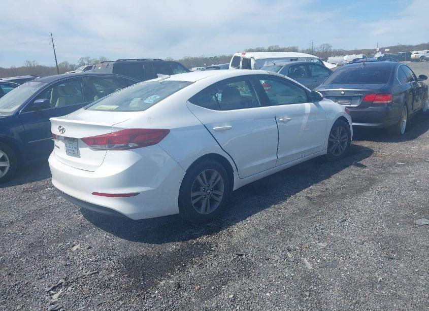 Photo 4 of 2018 Hyundai Elantra SEL (VIN 5NPD84LF6JH228011)