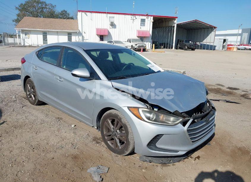 2018 Hyundai Elantra SEL (VIN 5NPD84LF6JH234763) main photo