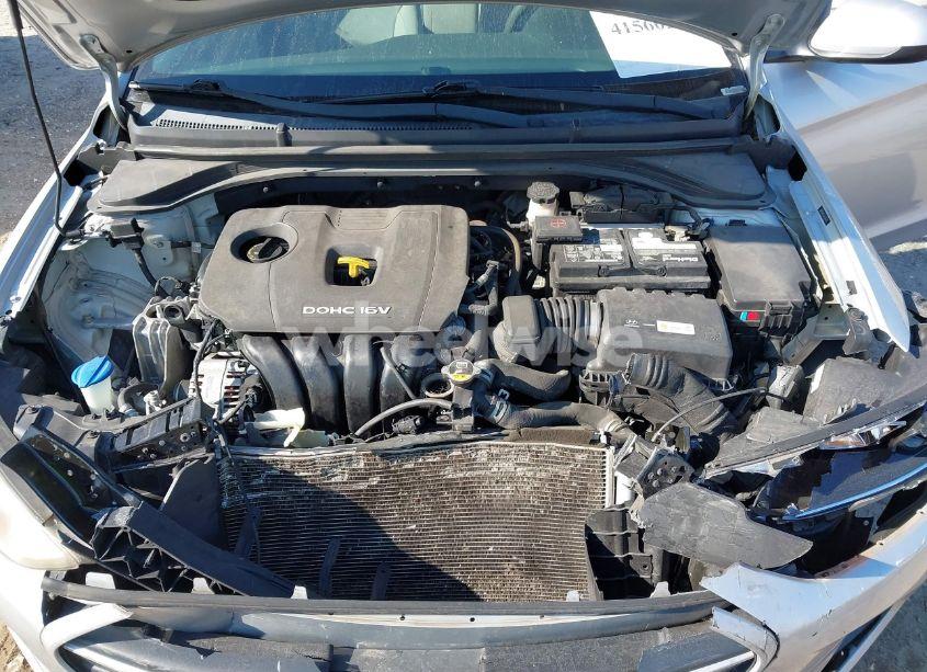 Photo 10 of 2018 Hyundai Elantra SEL (VIN 5NPD84LF6JH234763)