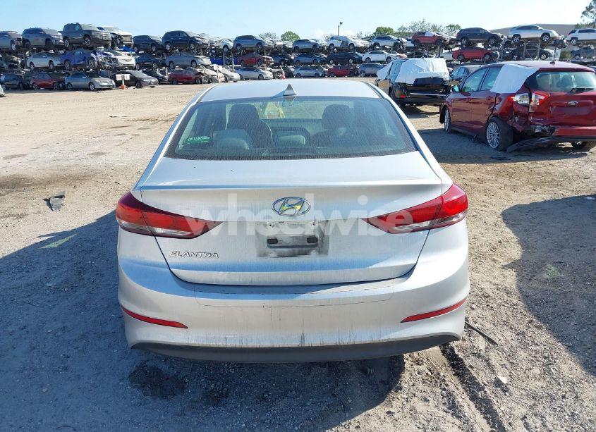 Photo 16 of 2018 Hyundai Elantra SEL (VIN 5NPD84LF6JH234763)