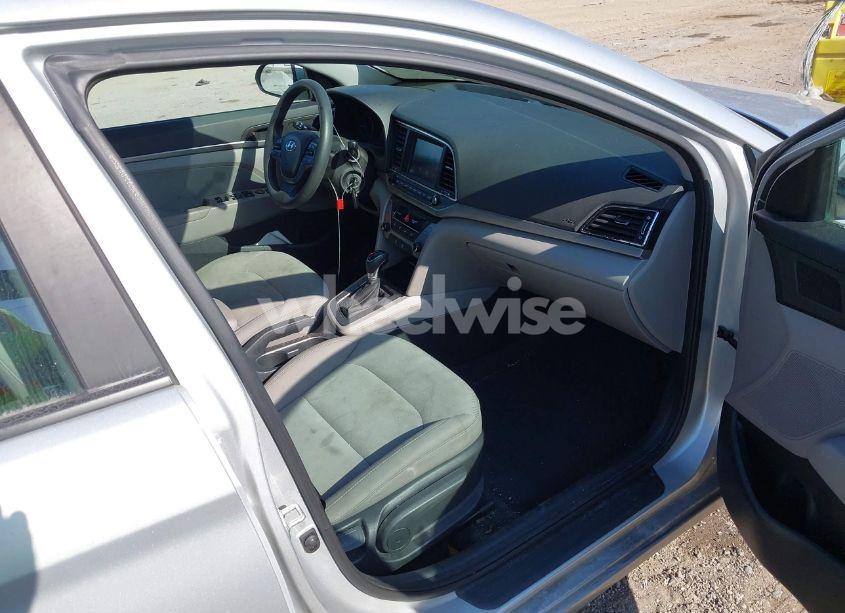 Photo 5 of 2018 Hyundai Elantra SEL (VIN 5NPD84LF6JH234763)