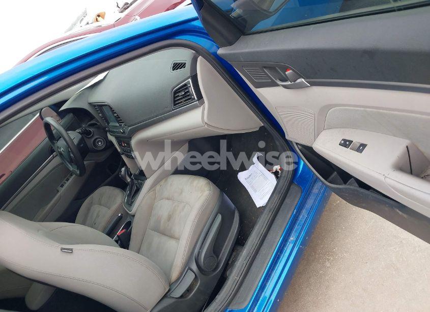 Photo 5 of 2018 Hyundai Elantra SEL (VIN 5NPD84LF6JH236626)