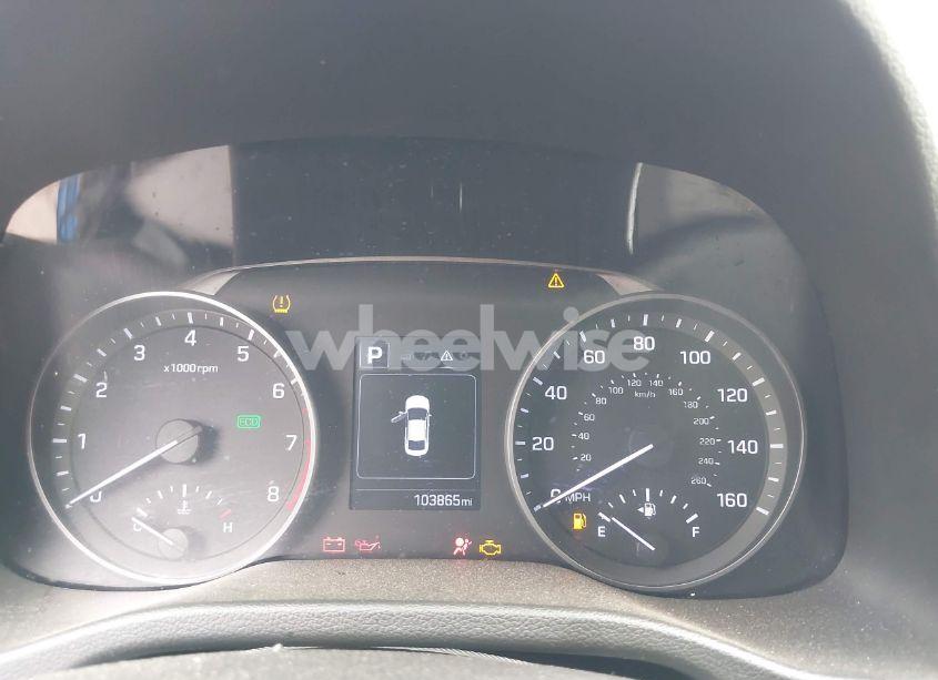Photo 7 of 2018 Hyundai Elantra SEL (VIN 5NPD84LF6JH236626)