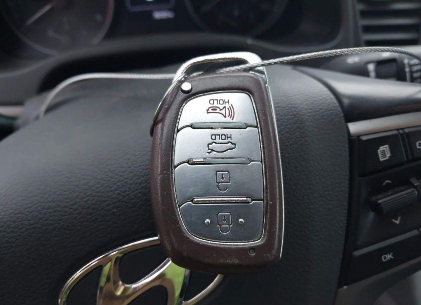 Photo 11 of 2018 Hyundai Elantra VALUE EDITION (VIN 5NPD84LF6JH245472)