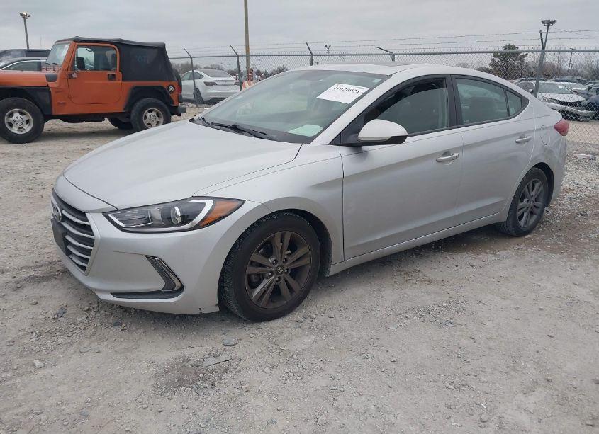 Photo 2 of 2018 Hyundai Elantra VALUE EDITION (VIN 5NPD84LF6JH245472)