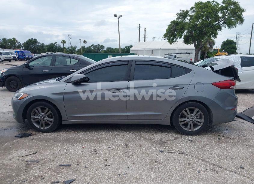 Photo 14 of 2018 Hyundai Elantra SEL (VIN 5NPD84LF6JH247903)