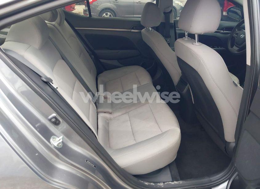 Photo 8 of 2018 Hyundai Elantra SEL (VIN 5NPD84LF6JH247903)