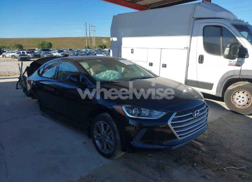 2018 Hyundai Elantra SEL (VIN 5NPD84LF6JH259744) main photo