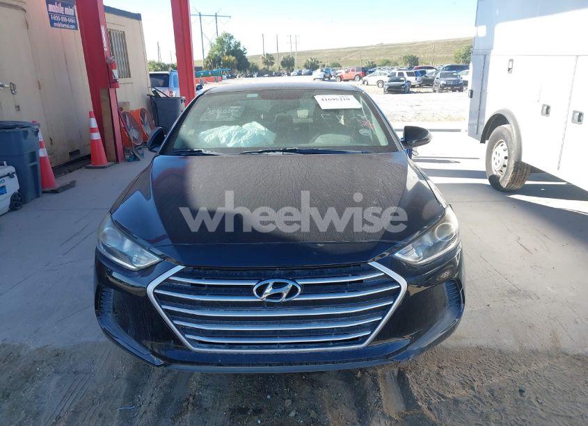 Photo 12 of 2018 Hyundai Elantra SEL (VIN 5NPD84LF6JH259744)
