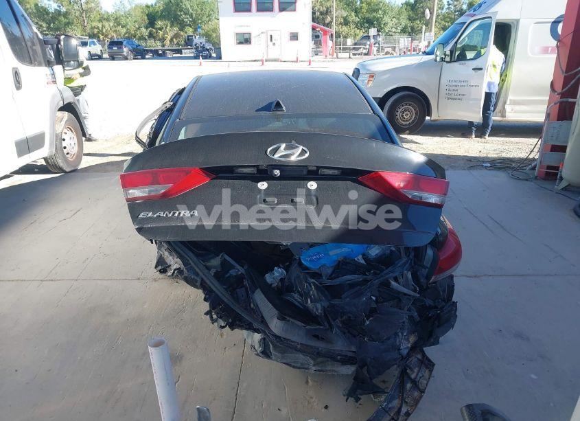 Photo 16 of 2018 Hyundai Elantra SEL (VIN 5NPD84LF6JH259744)