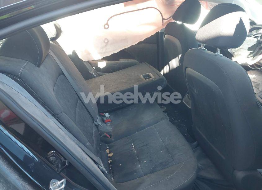 Photo 8 of 2018 Hyundai Elantra SEL (VIN 5NPD84LF6JH259744)