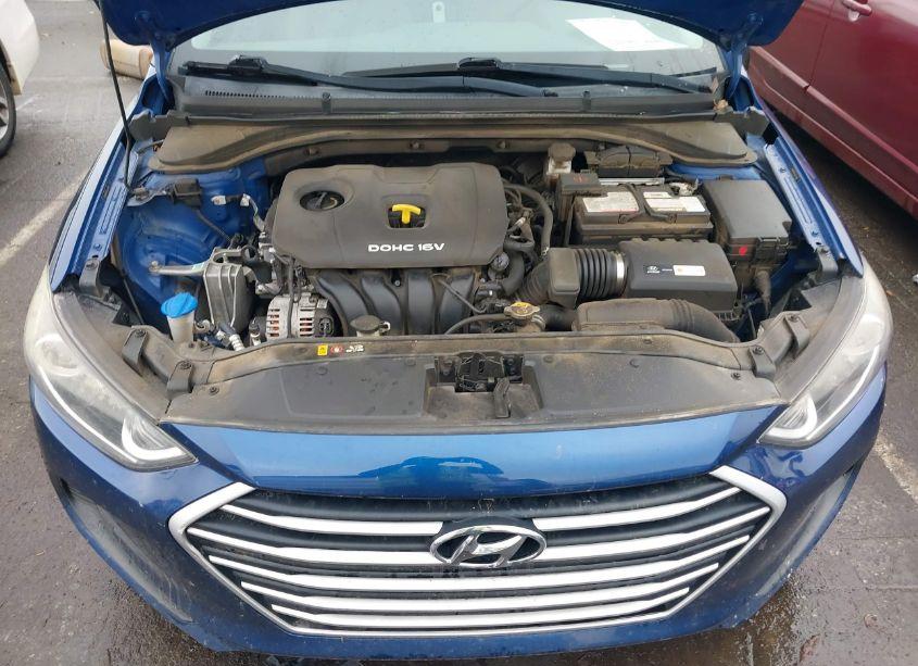 Photo 10 of 2018 Hyundai Elantra SEL (VIN 5NPD84LF6JH279962)