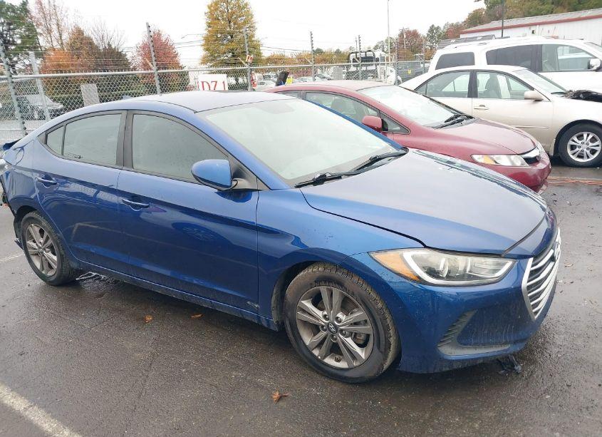 Photo 13 of 2018 Hyundai Elantra SEL (VIN 5NPD84LF6JH279962)