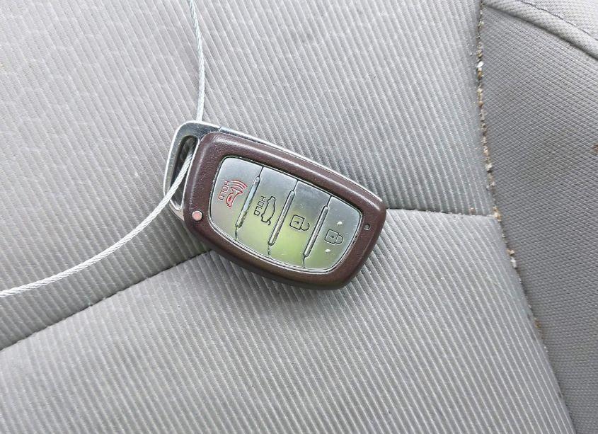 Photo 11 of 2018 Hyundai Elantra VALUE EDITION (VIN 5NPD84LF6JH283784)