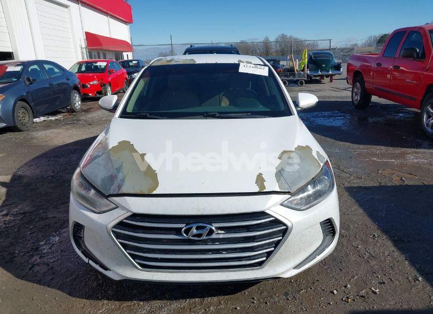 Photo 12 of 2018 Hyundai Elantra SEL (VIN 5NPD84LF6JH294137)