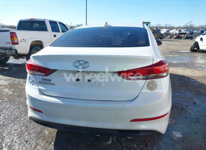 Photo 16 of 2018 Hyundai Elantra SEL (VIN 5NPD84LF6JH294137)