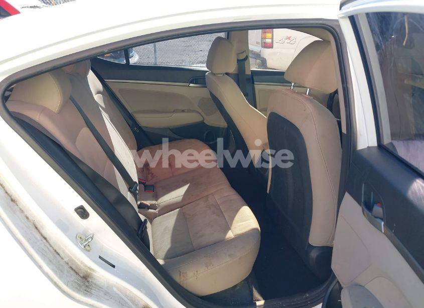 Photo 8 of 2018 Hyundai Elantra SEL (VIN 5NPD84LF6JH294137)