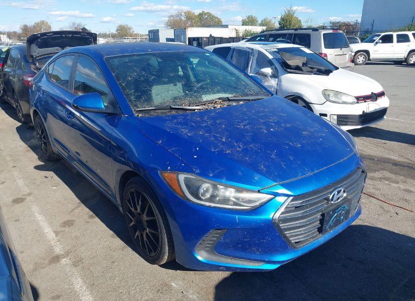 2018 Hyundai Elantra SEL (VIN 5NPD84LF6JH298768) main photo
