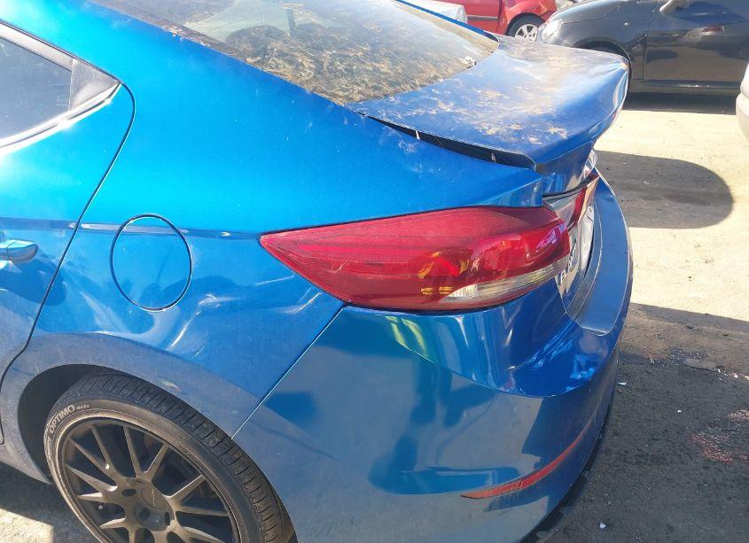 Photo 17 of 2018 Hyundai Elantra SEL (VIN 5NPD84LF6JH298768)