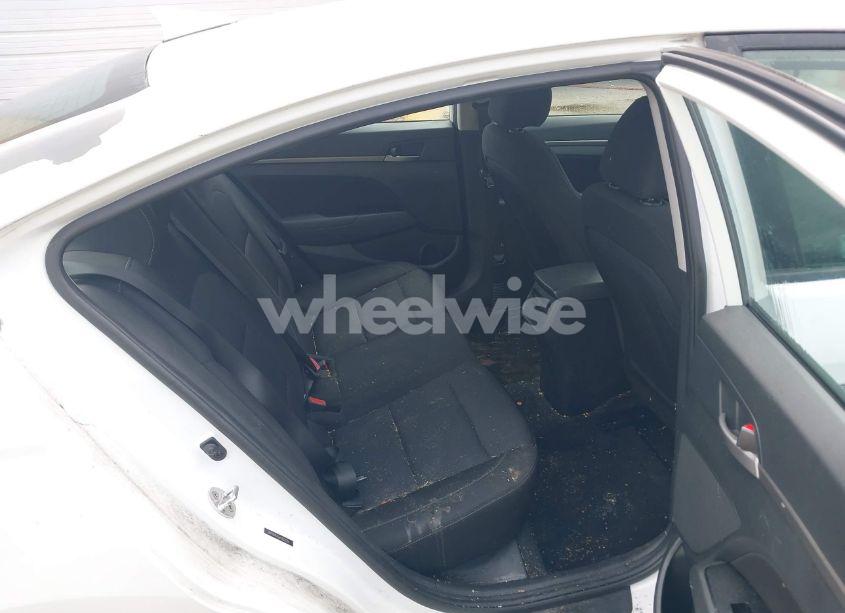 Photo 8 of 2018 Hyundai Elantra SEL (VIN 5NPD84LF6JH302155)