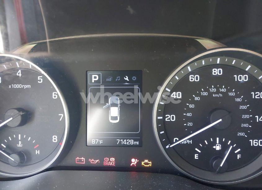 Photo 15 of 2018 Hyundai Elantra SEL (VIN 5NPD84LF6JH303600)