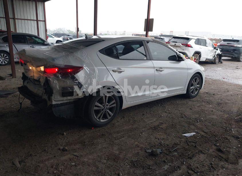 Photo 4 of 2018 Hyundai Elantra VALUE EDITION (VIN 5NPD84LF6JH317738)