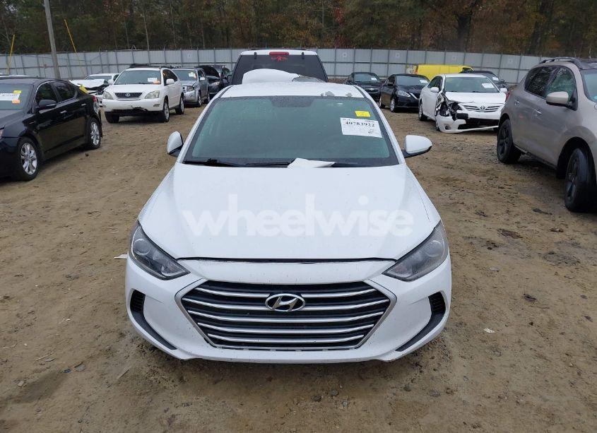 Photo 12 of 2018 Hyundai Elantra SEL (VIN 5NPD84LF6JH324821)