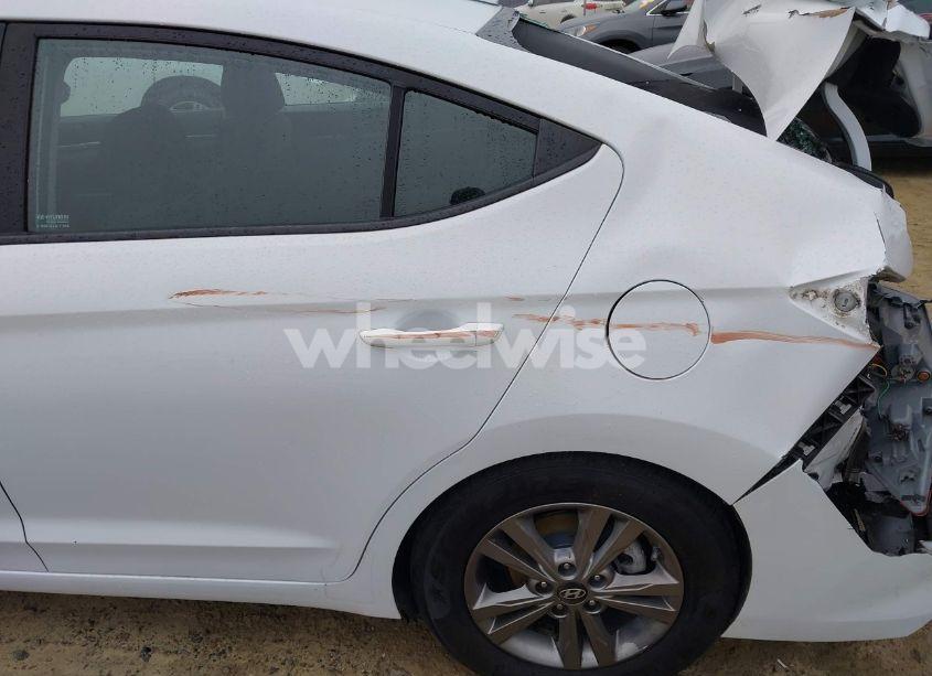 Photo 17 of 2018 Hyundai Elantra SEL (VIN 5NPD84LF6JH324821)