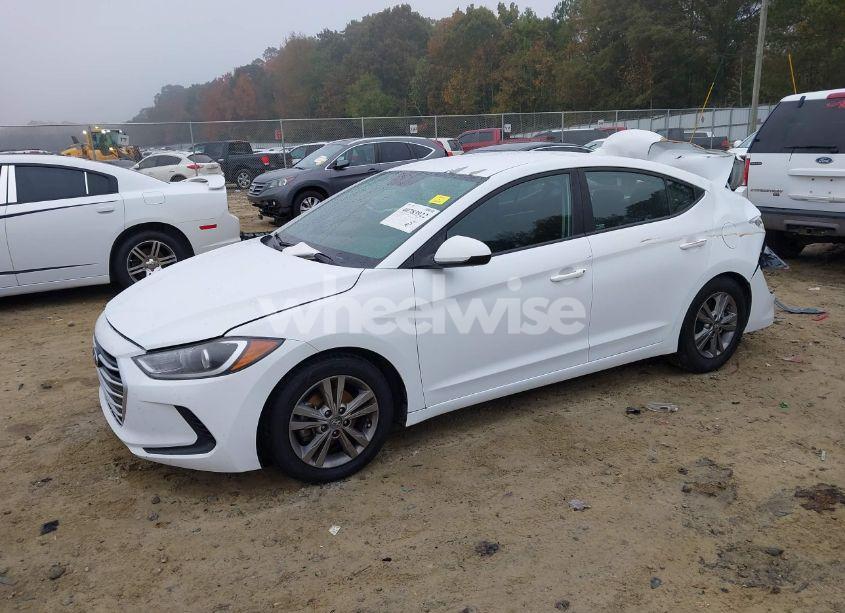 Photo 2 of 2018 Hyundai Elantra SEL (VIN 5NPD84LF6JH324821)