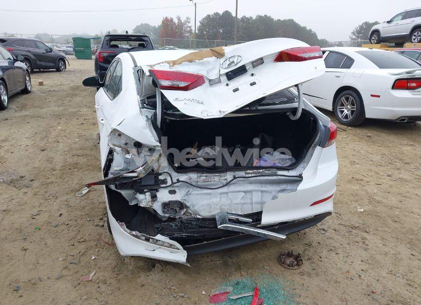 Photo 6 of 2018 Hyundai Elantra SEL (VIN 5NPD84LF6JH324821)