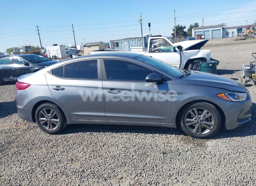 Photo 14 of 2018 Hyundai Elantra SEL (VIN 5NPD84LF6JH325922)