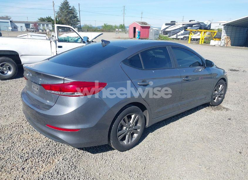Photo 4 of 2018 Hyundai Elantra SEL (VIN 5NPD84LF6JH325922)