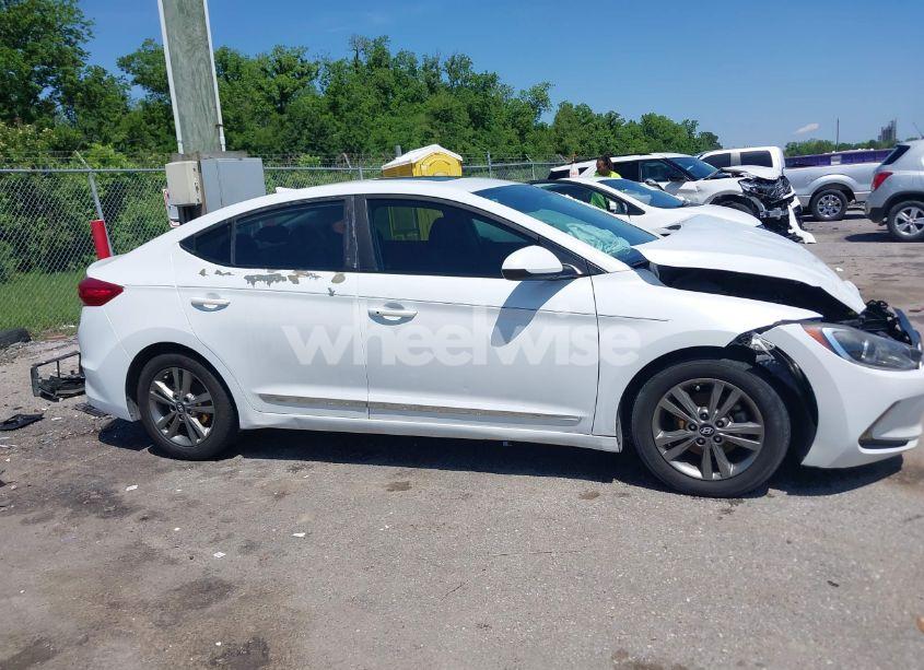 Photo 13 of 2018 Hyundai Elantra VALUE EDITION (VIN 5NPD84LF6JH334832)