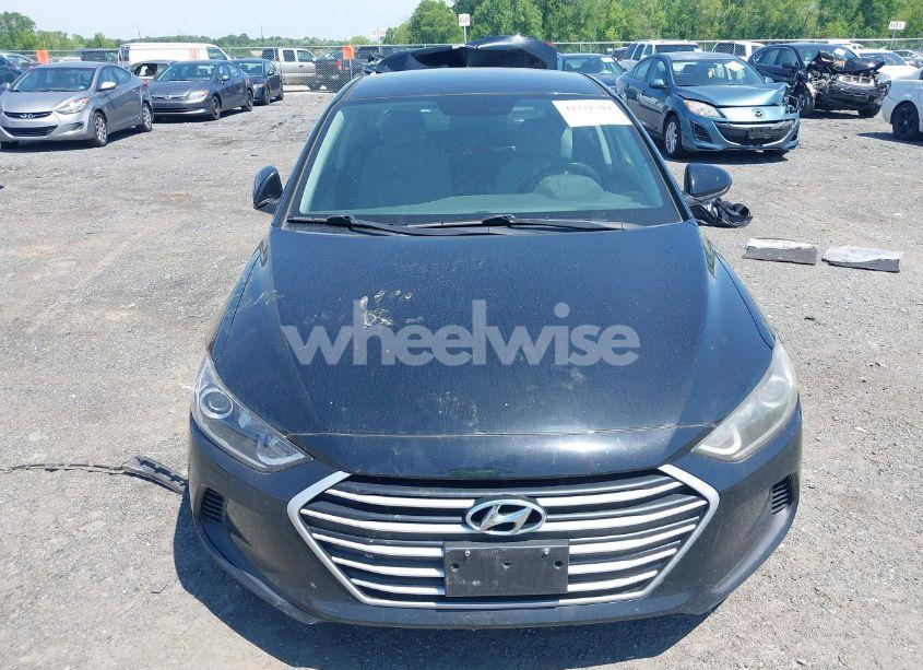 Photo 12 of 2018 Hyundai Elantra SEL (VIN 5NPD84LF6JH367510)