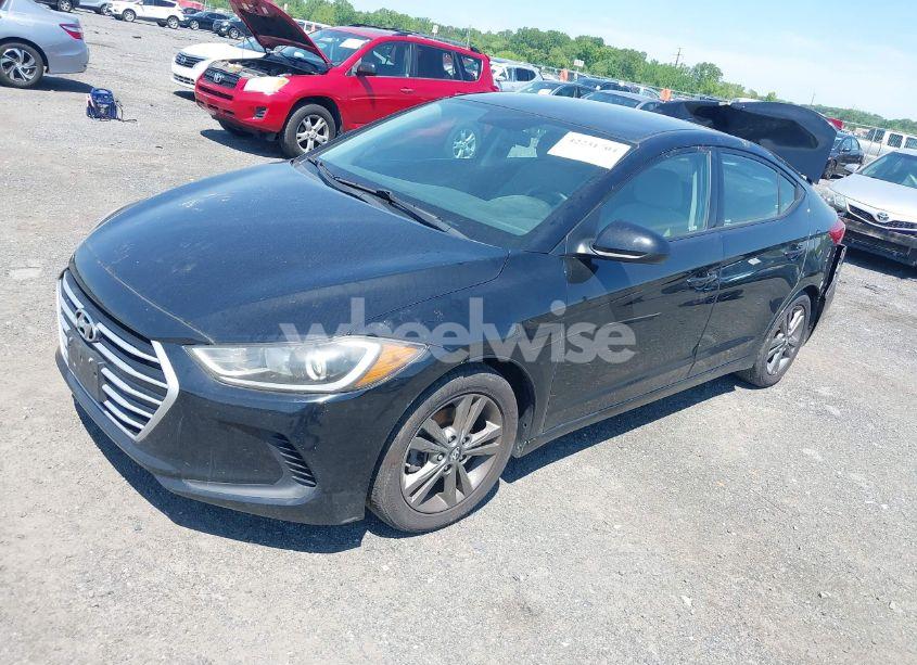 Photo 2 of 2018 Hyundai Elantra SEL (VIN 5NPD84LF6JH367510)