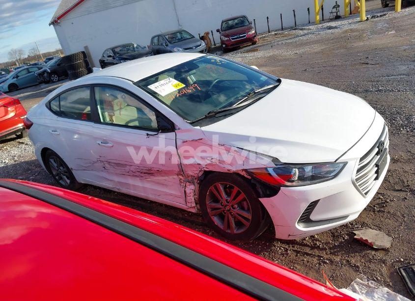 Photo 13 of 2018 Hyundai Elantra SEL (VIN 5NPD84LF6JH389068)